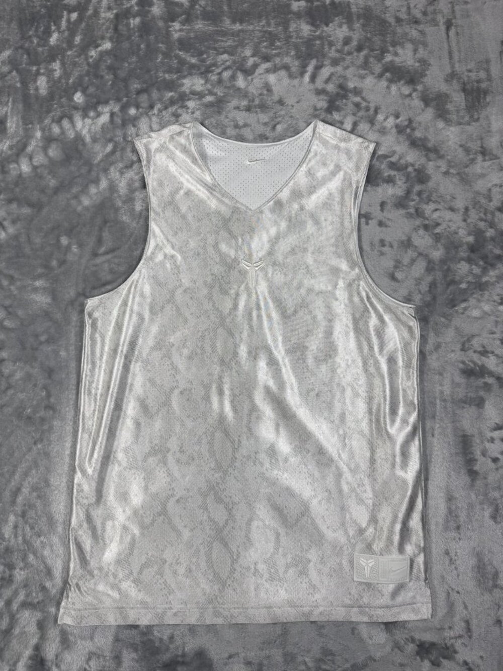 Nike Kobe Dri-FIT Jersey Mens Medium White Basketball Reversible Tank FZ0934 100
